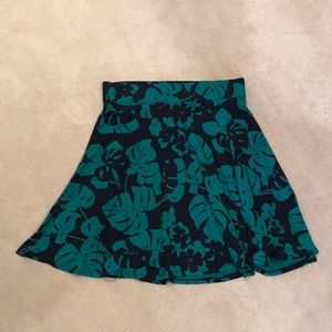 Ladies skirt